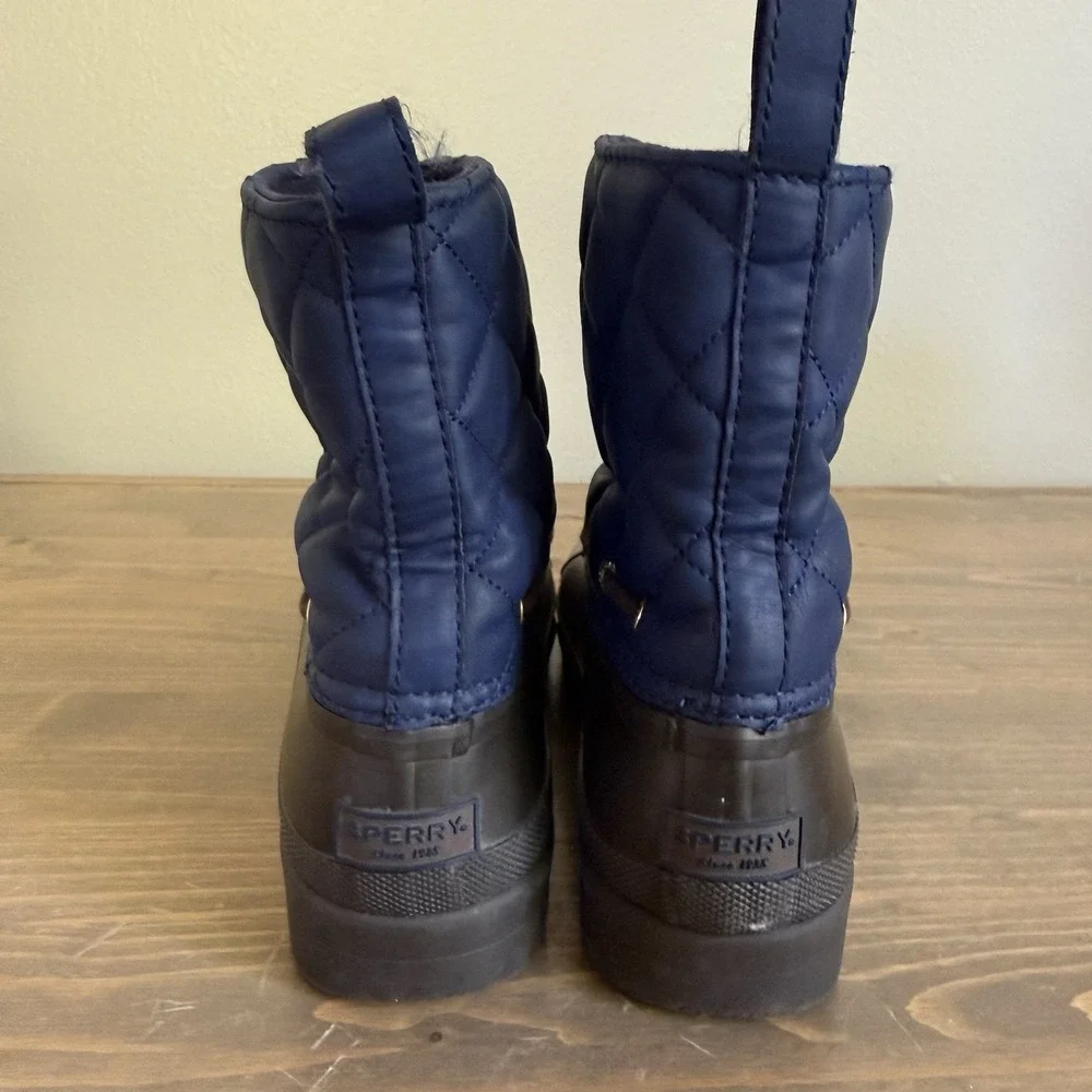 Sperry Womens 8 Brown Blue Quilted‎ Lace Up Waterproof Rubber Rain Winter Boots